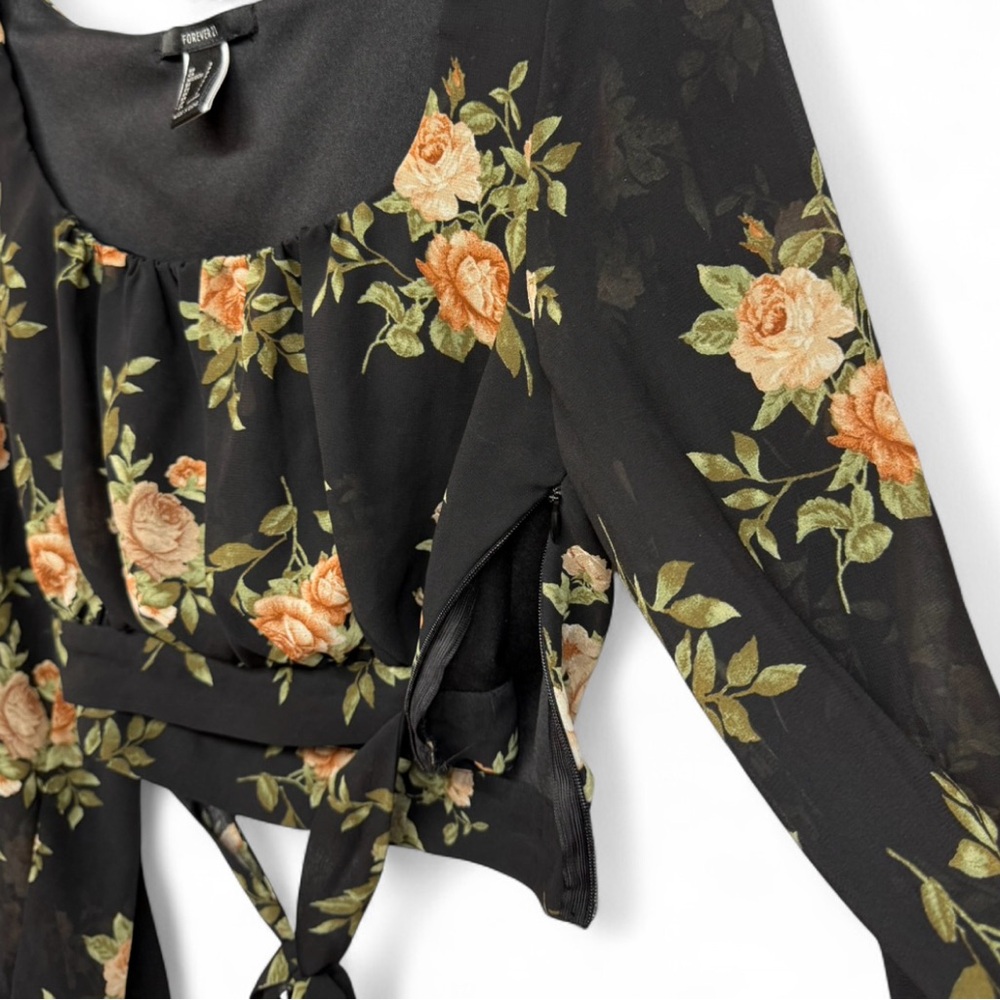 Forever 21 Floral Long Sleeve Tie-Back Crop Top - Size Small - Black/Rose - Picture 5 of 8